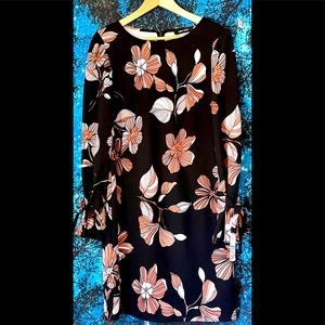 Nine West Size 4 Mod Style Long-sleeve Black Floral Print w/Ties on Wrists